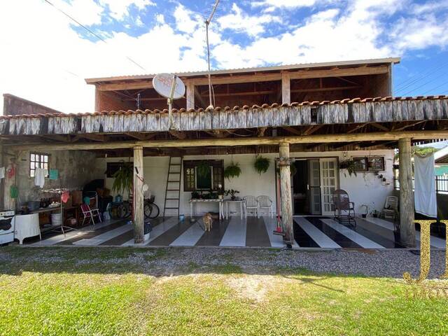 #015 - Casa para Venda em Balneário Barra do Sul - SC