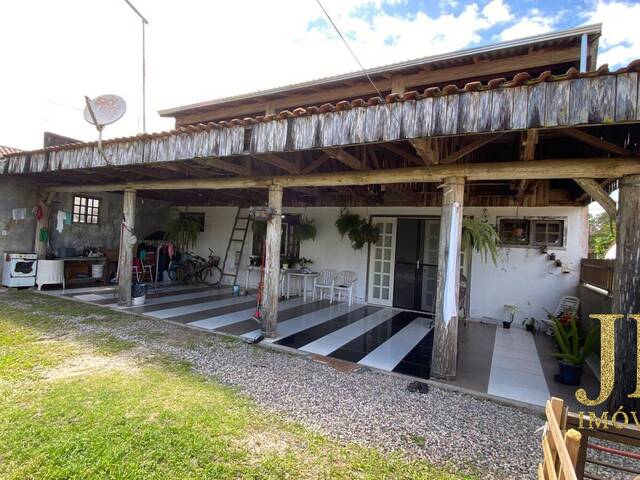 #015 - Casa para Venda em Balneário Barra do Sul - SC - 2