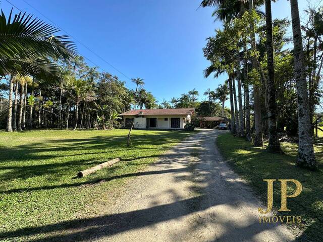 #019 - Casa para Venda em Balneário Barra do Sul - SC - 2