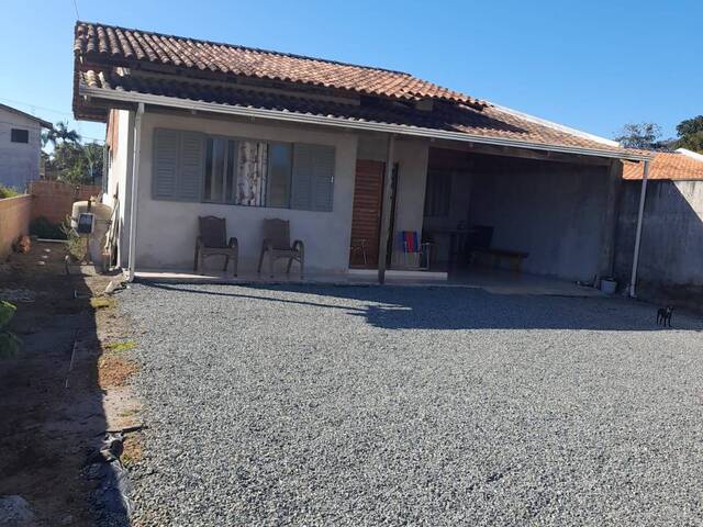 #022 - Casa para Venda em Balneário Barra do Sul - SC - 2