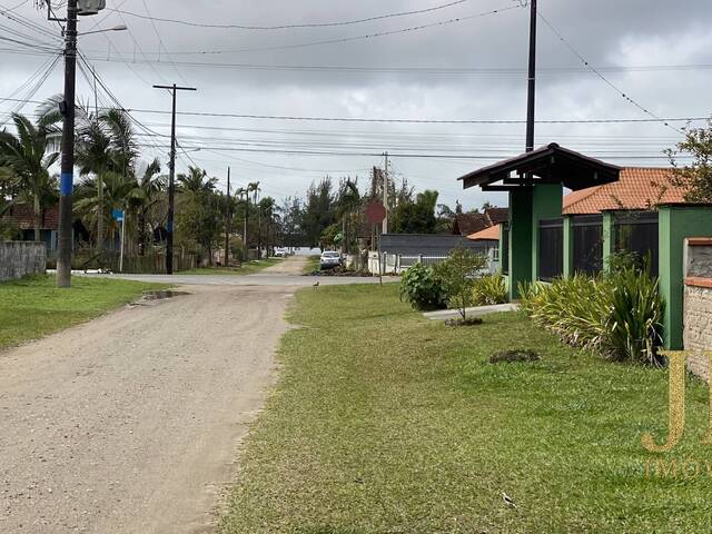 Casa para Venda em Balneário Barra do Sul - 4