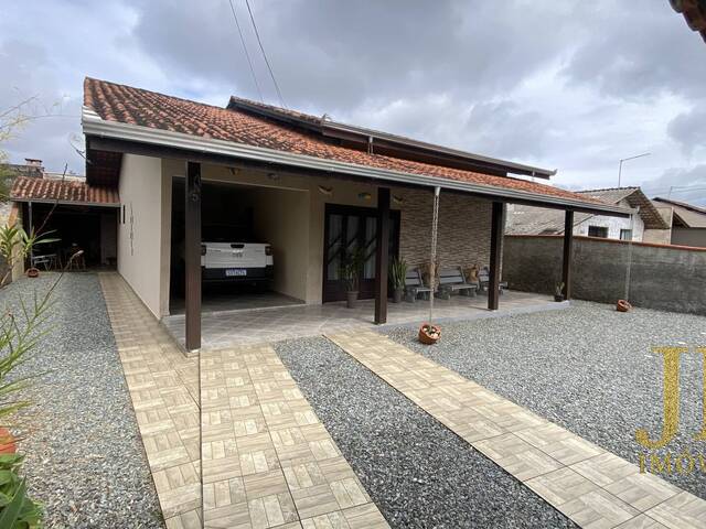 #051 - Casa para Venda em Balneário Barra do Sul - SC - 3