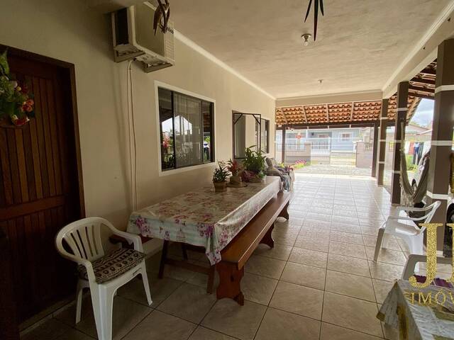 Casa para Venda em Balneário Barra do Sul - 4