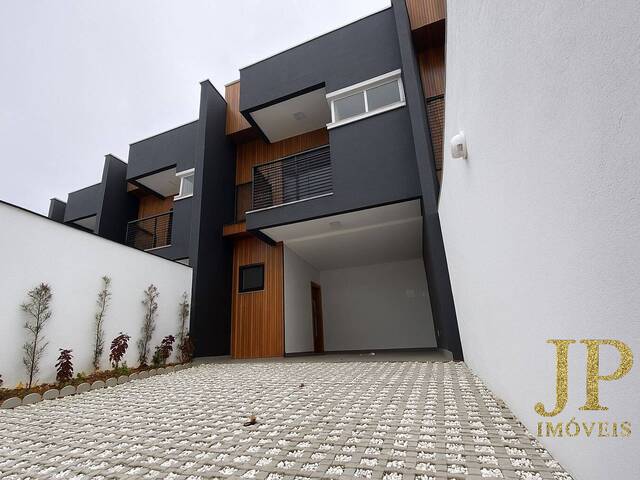Venda em Centro Novo - Balneário Barra do Sul