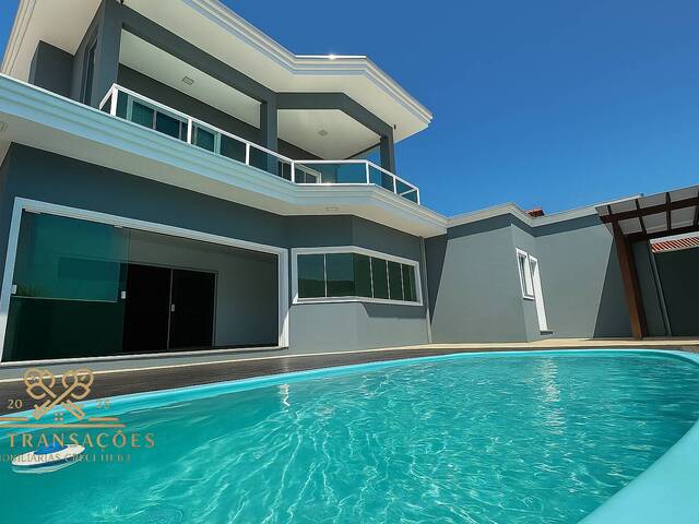 Sobrado para Venda em Balneário Barra do Sul - 2