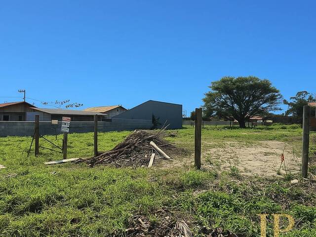 Venda em Salinas - Balneário Barra do Sul