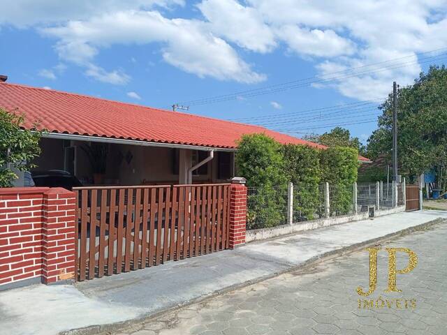 Casa para Venda em Balneário Barra do Sul - 4