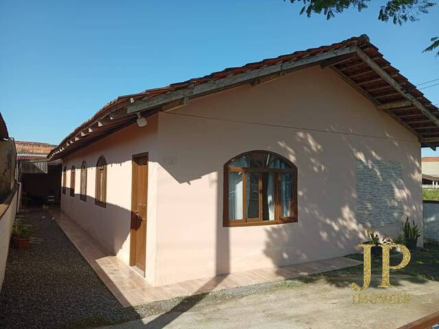 #66 - Casa para Venda em Balneário Barra do Sul - SC