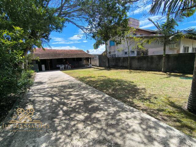 #94 - Casa para Venda em Balneário Barra do Sul - SC - 3