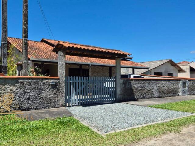 #110 - Casa para Venda em Balneário Barra do Sul - SC
