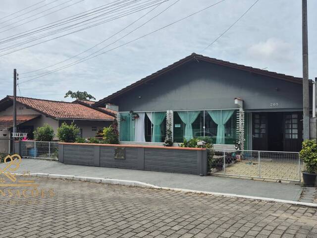 #112 - Casa para Venda em Balneário Barra do Sul - SC - 2