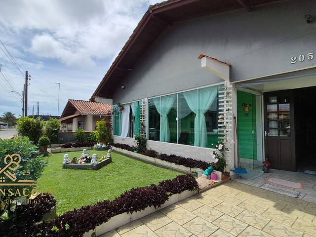 #112 - Casa para Venda em Balneário Barra do Sul - SC - 3