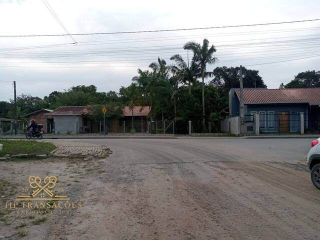 #113 - Casa para Venda em Balneário Barra do Sul - SC - 3