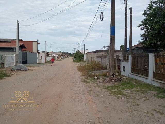 Casa para Venda em Balneário Barra do Sul - 4
