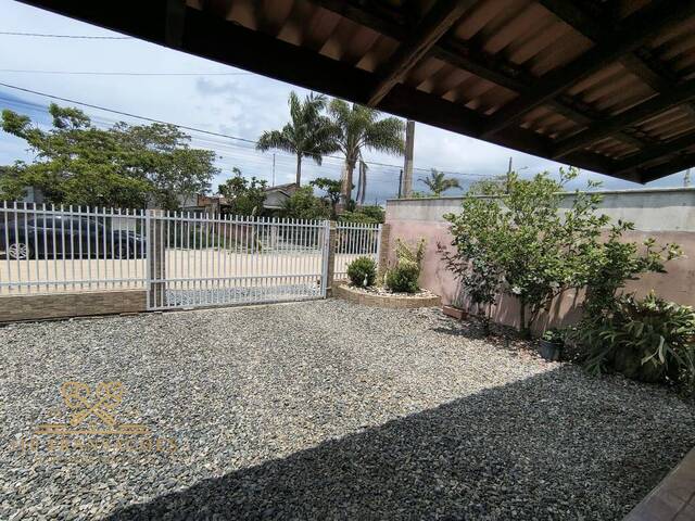 Casa para Venda em Balneário Barra do Sul - 4