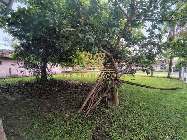 #123 - Casa para Venda em Balneário Barra do Sul - SC - 3