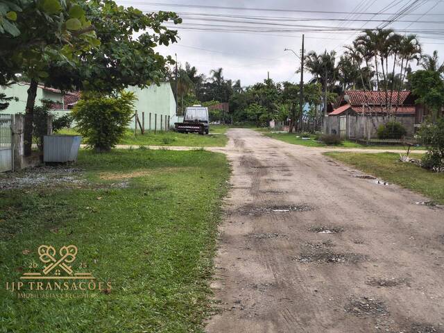 Casa para Venda em Balneário Barra do Sul - 4
