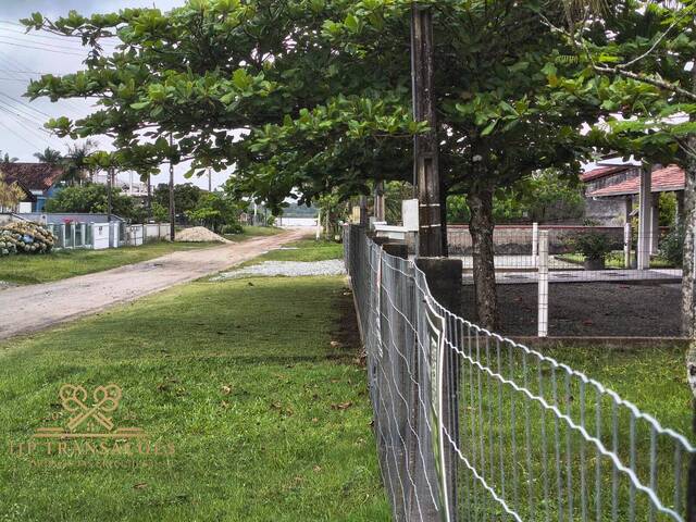 #123 - Casa para Venda em Balneário Barra do Sul - SC - 3