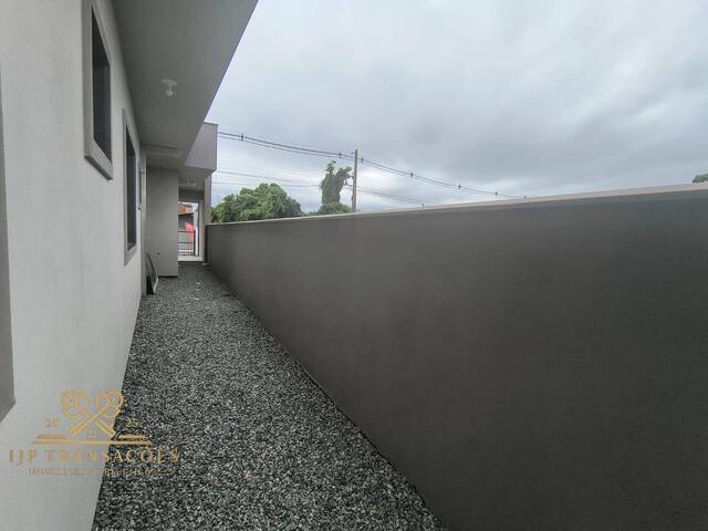 Casa para Venda em Balneário Barra do Sul - 4