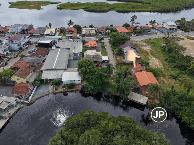 #140 - Casa para Venda em Balneário Barra do Sul - SC - 3