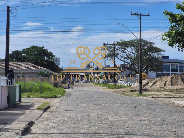 Casa para Venda em Balneário Barra do Sul - 4