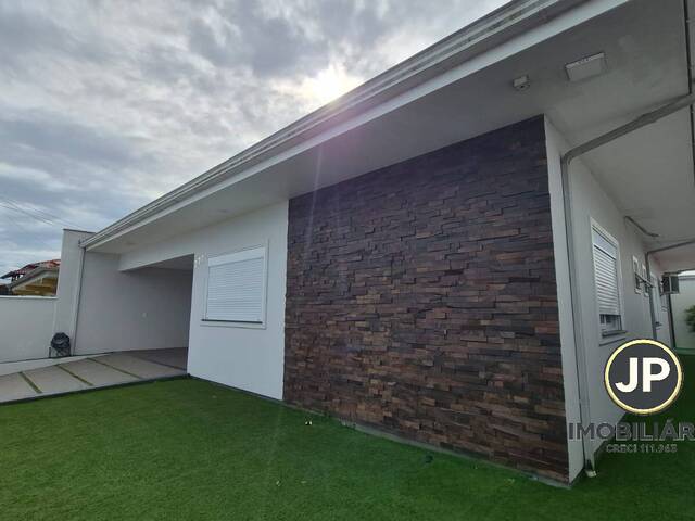 #141 - Casa para Venda em Balneário Barra do Sul - SC - 2