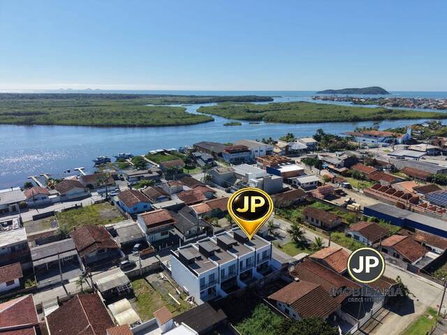 Casa para Venda em Balneário Barra do Sul - 5