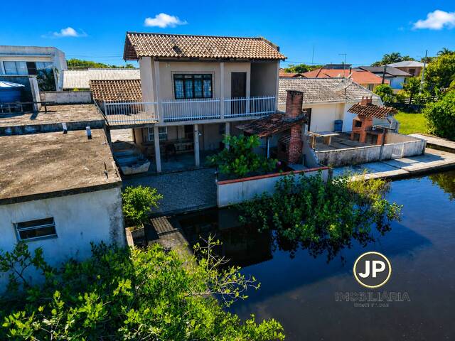 Venda em Costeira - Balneário Barra do Sul