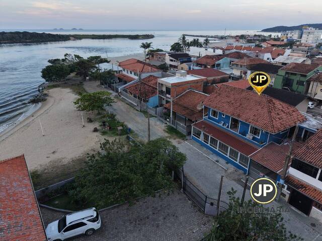 #186 - Sobrado para Venda em Balneário Barra do Sul - SC