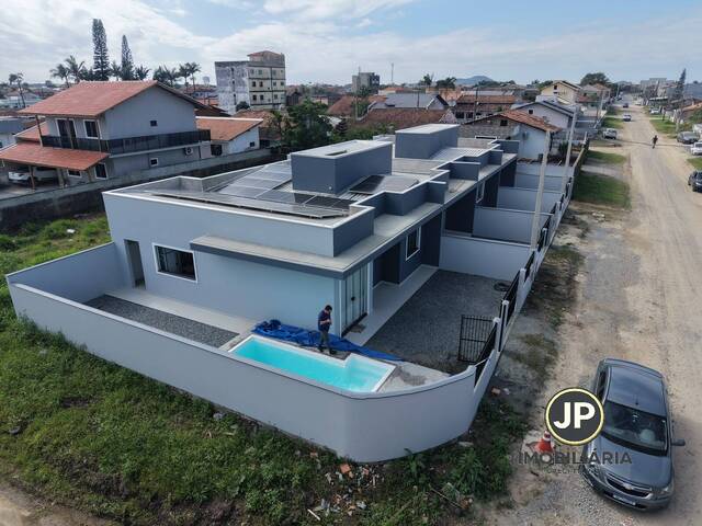 #130 - Casa para Venda em Balneário Barra do Sul - SC - 3