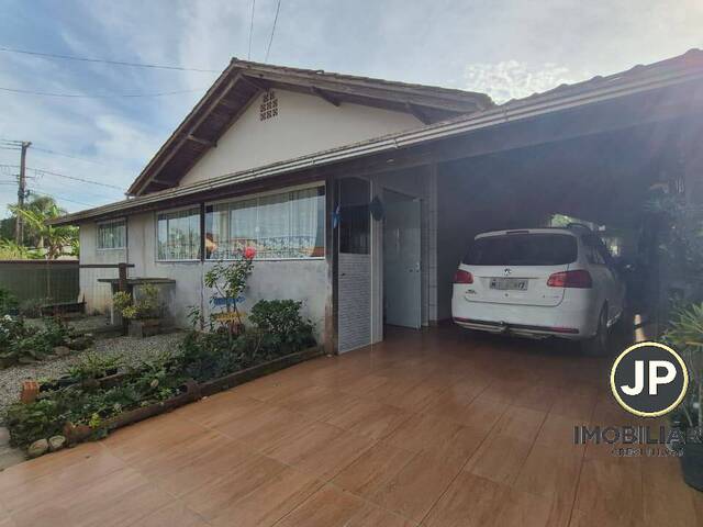 #203 - Casa para Venda em Balneário Barra do Sul - SC