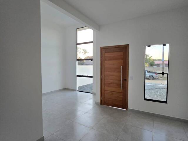 Casa para Venda em Balneário Barra do Sul - 4