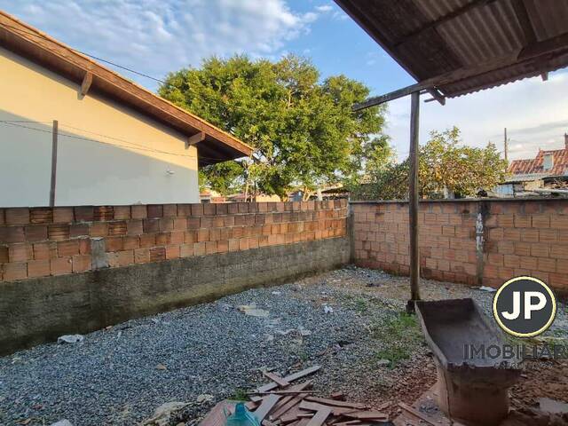 Casa para Venda em Balneário Barra do Sul - 5