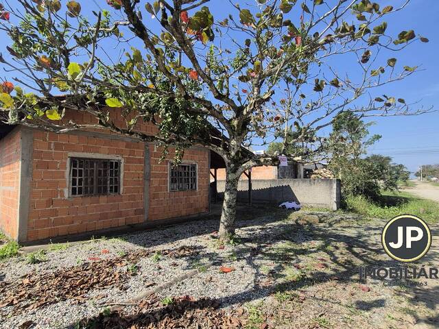 #224 - Casa para Venda em Balneário Barra do Sul - SC - 2