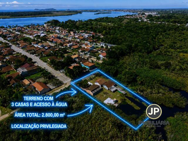 #225 - Casa para Venda em Balneário Barra do Sul - SC
